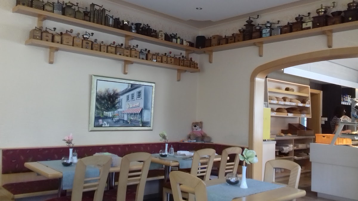 Cafe Leonhard Photos 2